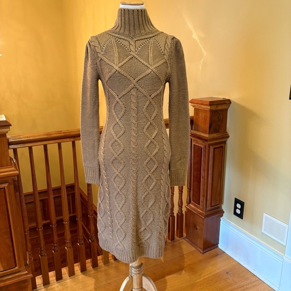 Cozy Cable Knit Turtleneck Crochet Light Brown Dress Wmn’s M - Picture 1 of 8